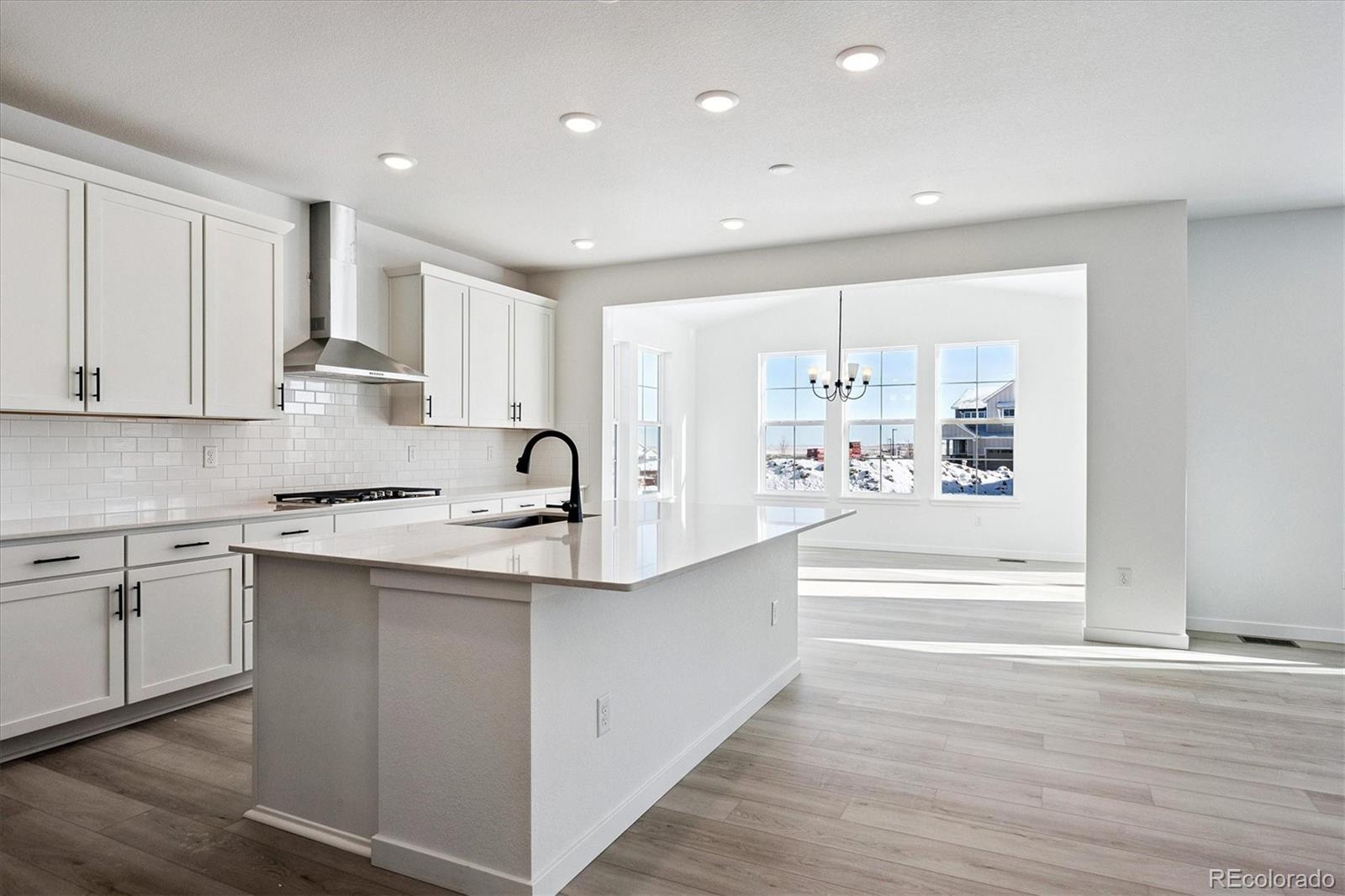 2132 S Irvington Street