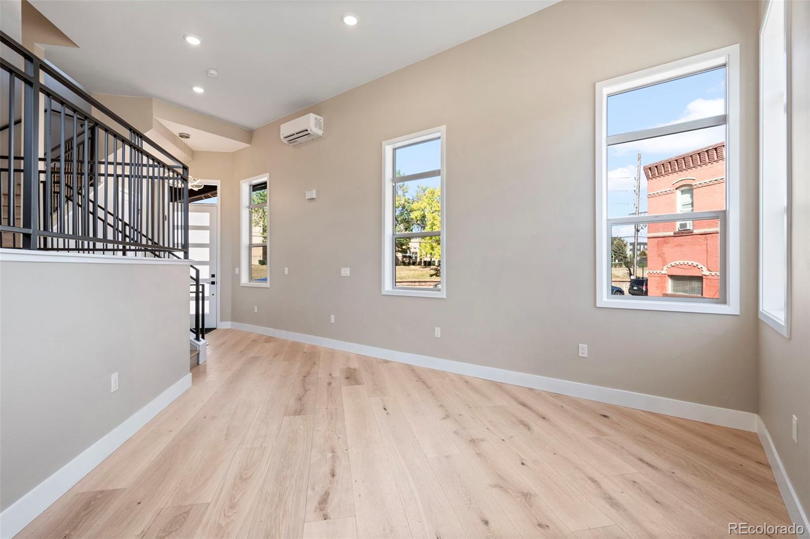 2500 W 29th Avenue