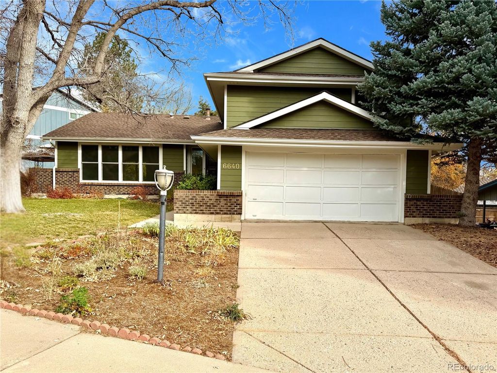 Photo of 6640 S Heritage Place W, Centennial, CO 80111 (MLS # 6624712)