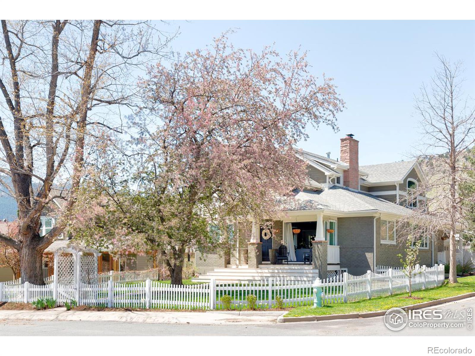 730 Evergreen Avenue