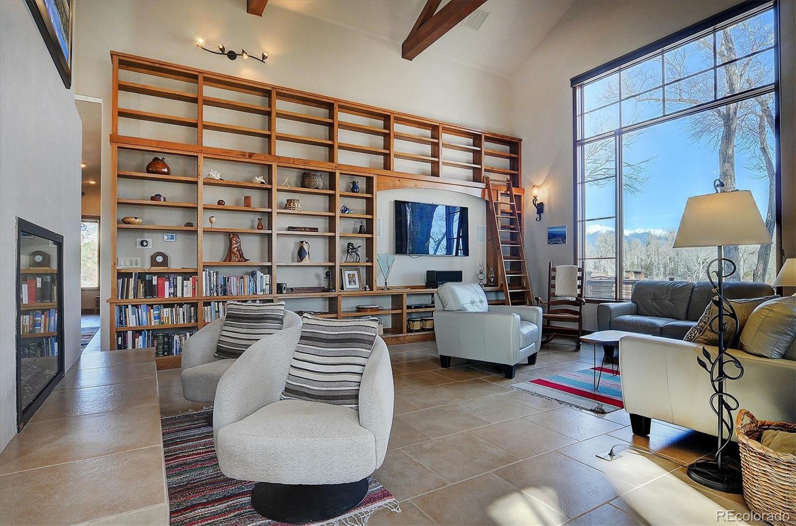 1100 Pinon Drive