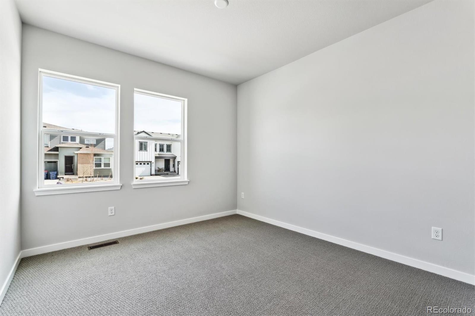 2548 Wesley Lane