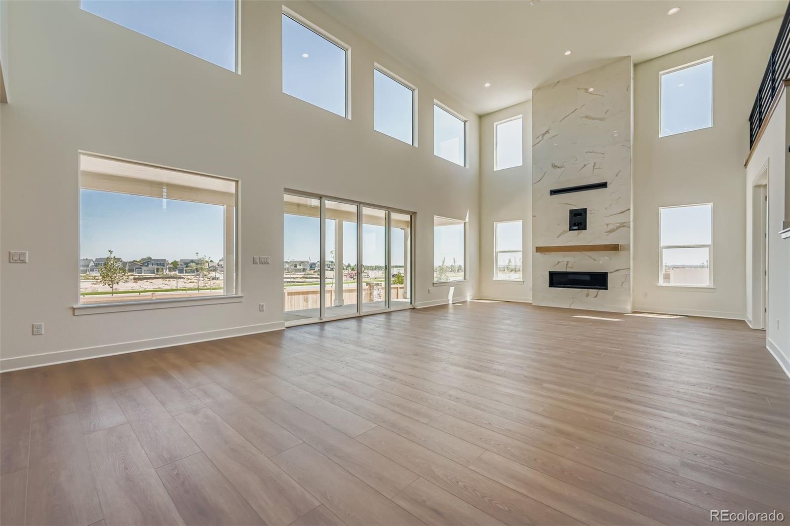 3112 Westcliff Drive