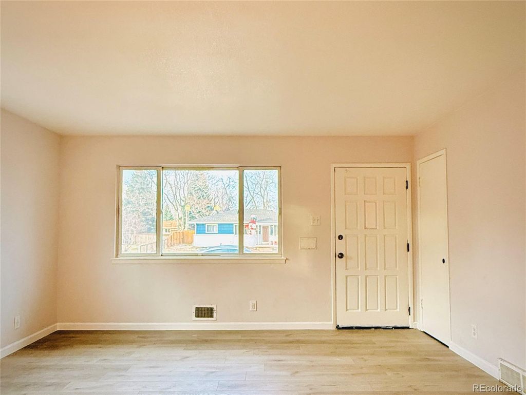 Photo of 7520 W Oregon Drive, Lakewood, CO 80232 (MLS # 7458583)