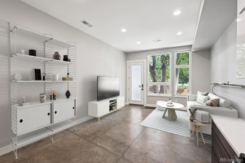 Photo of 3124 N Gilpin Street, Denver, CO 80205 (MLS # 8193614)