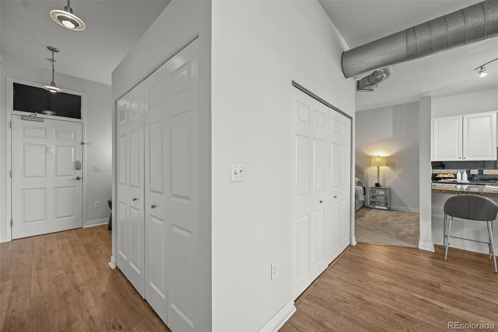 277 N Broadway 206