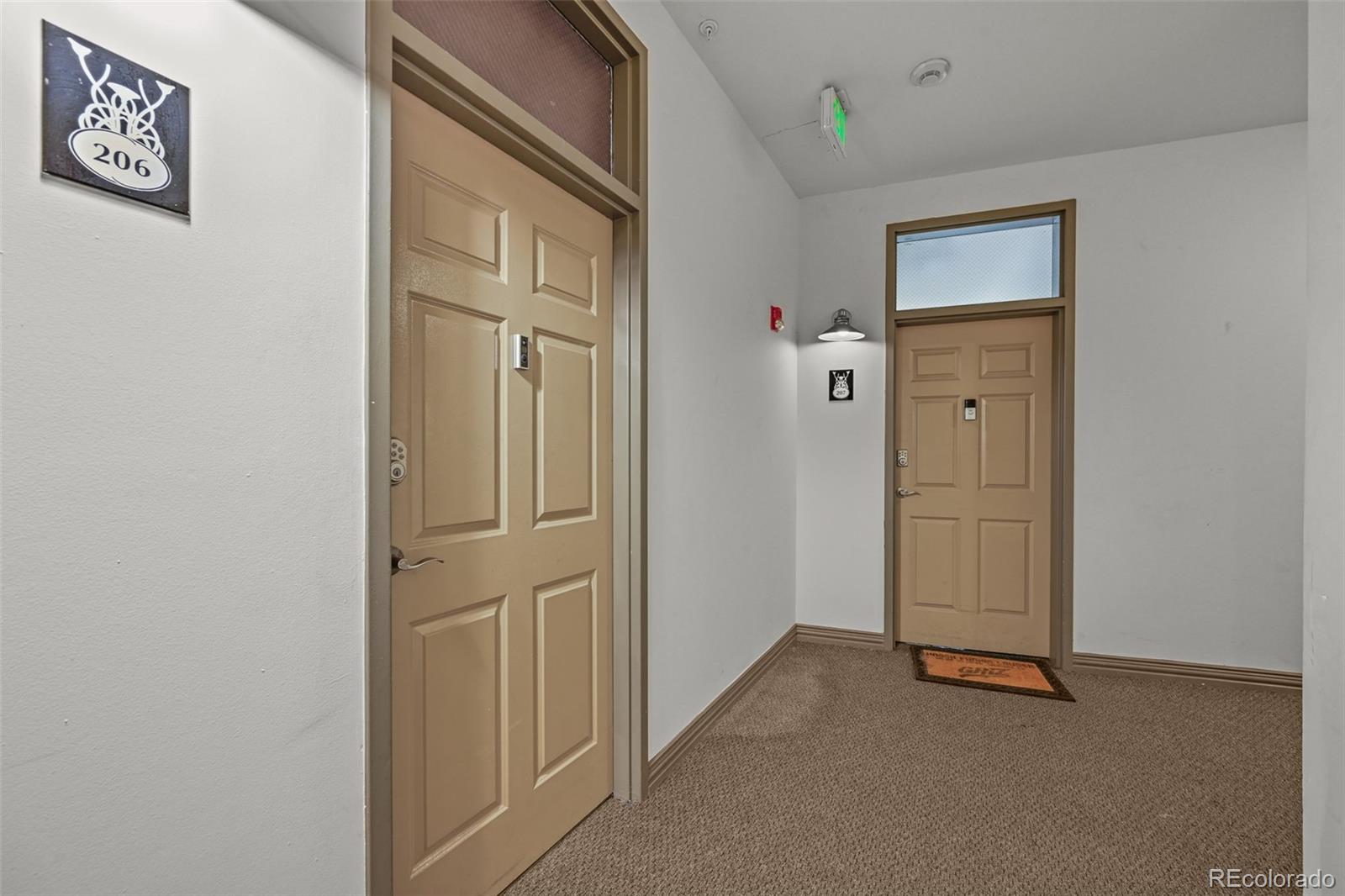 277 N Broadway 206