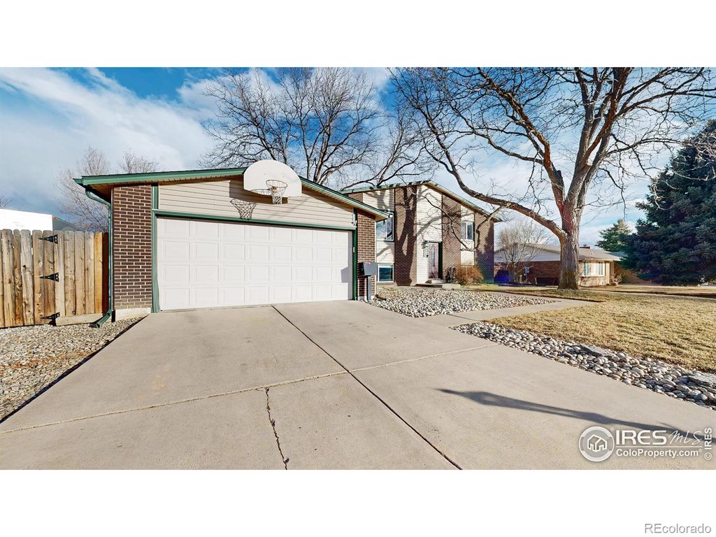 Photo of 3346 Chestnut Avenue, Loveland, CO 80538 (MLS # IR1051120)