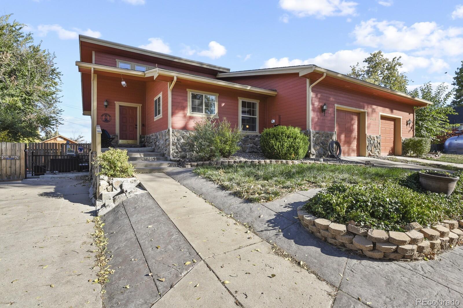 6427 Grandview Avenue A & B