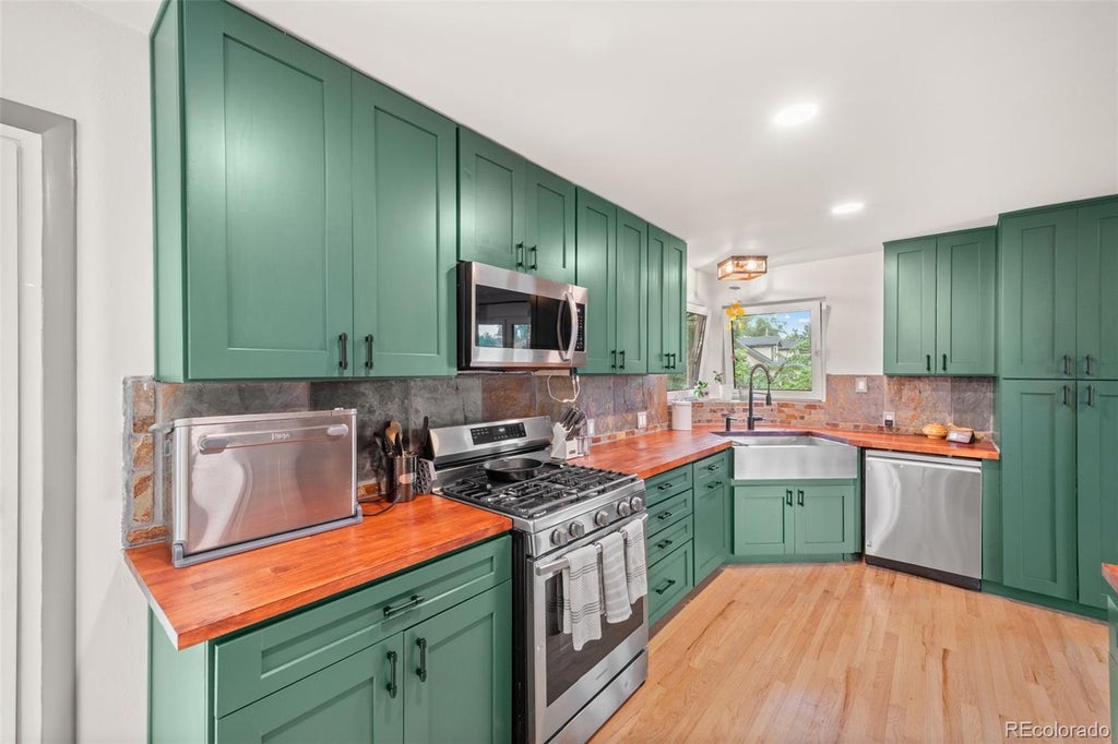 Photo of 3560 Everett Street, Wheat Ridge, CO 80033 (MLS # 8513075)