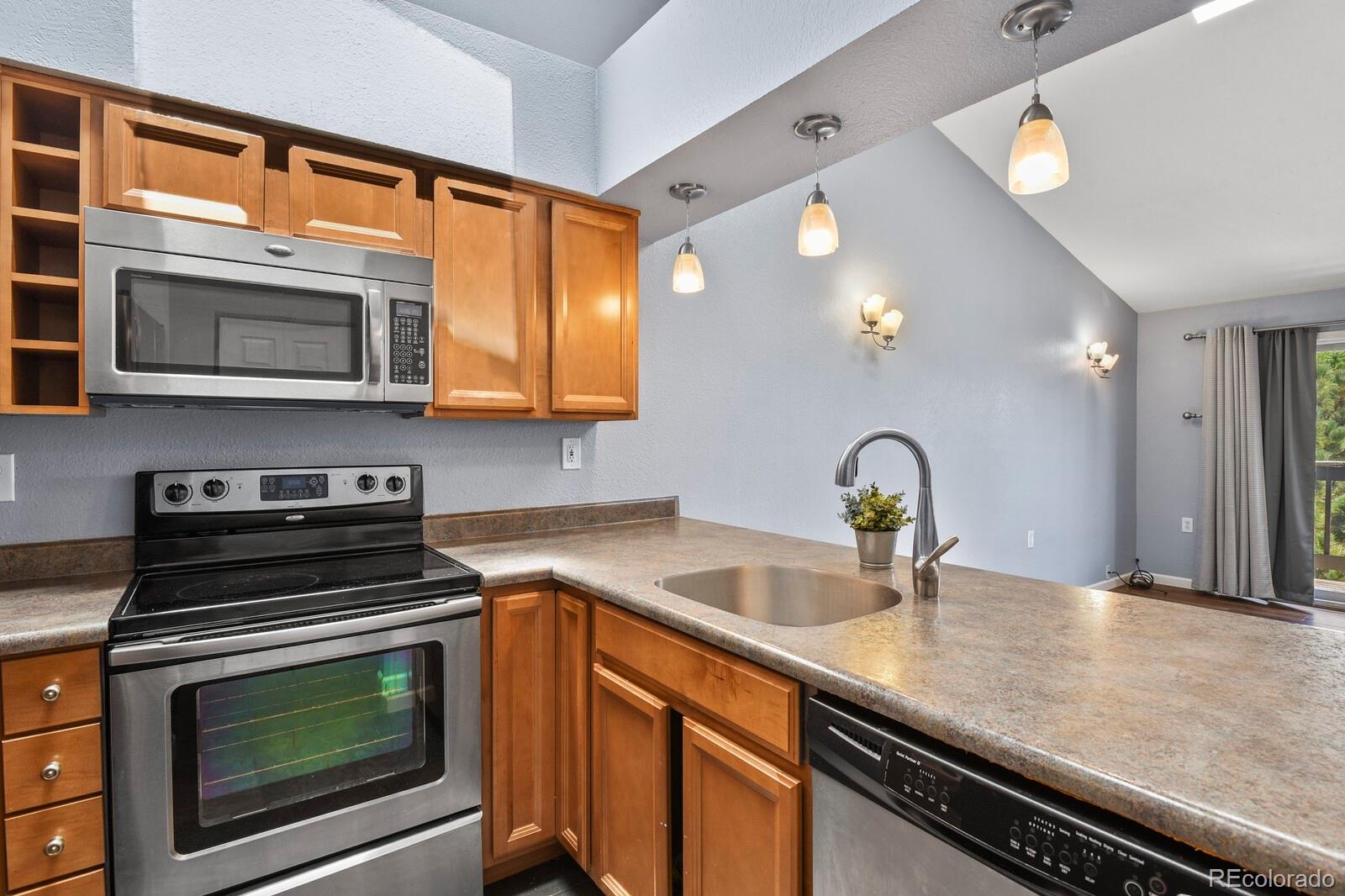 6475 S Dayton Street 307