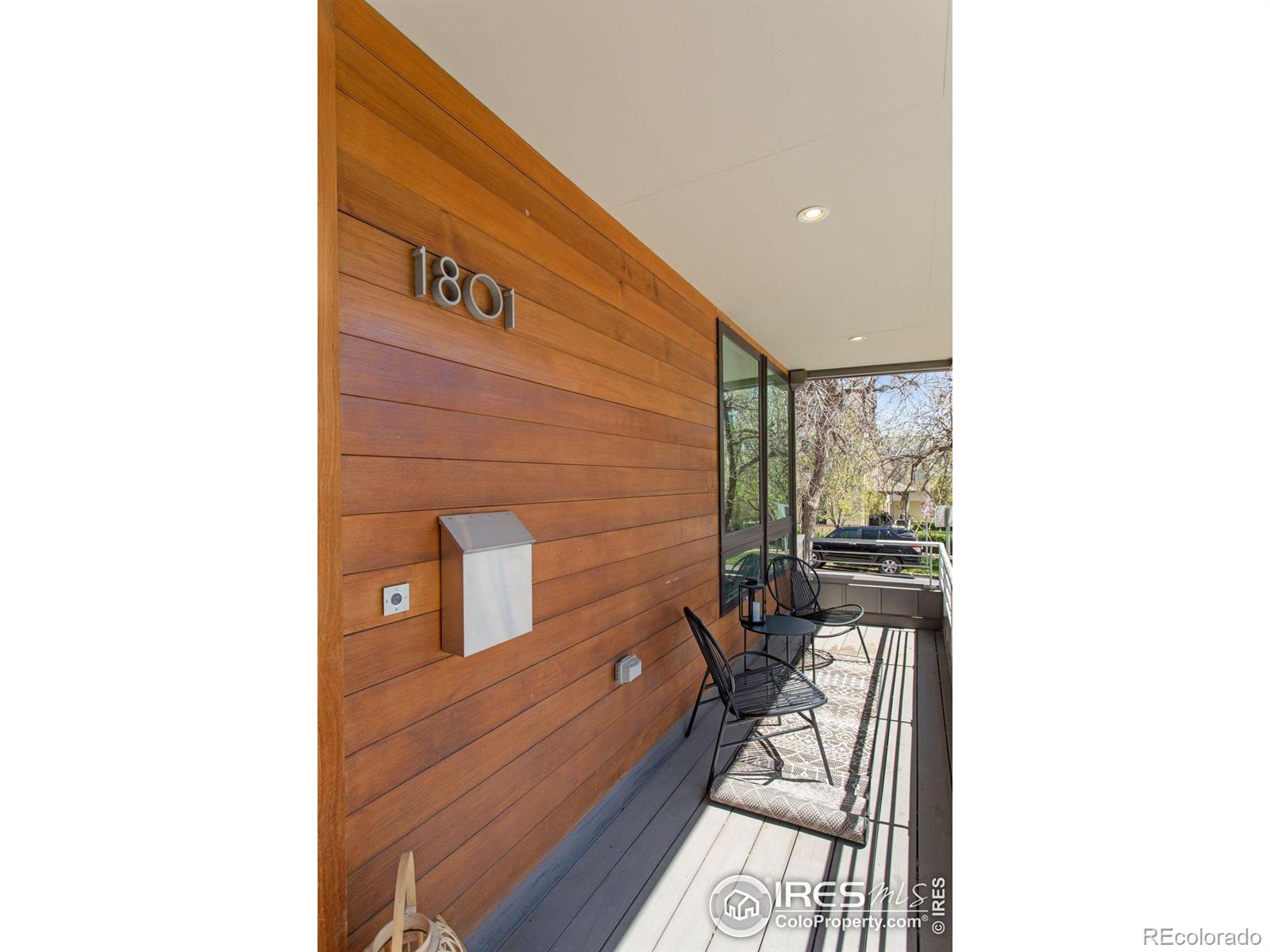 1801 W 33rd Avenue