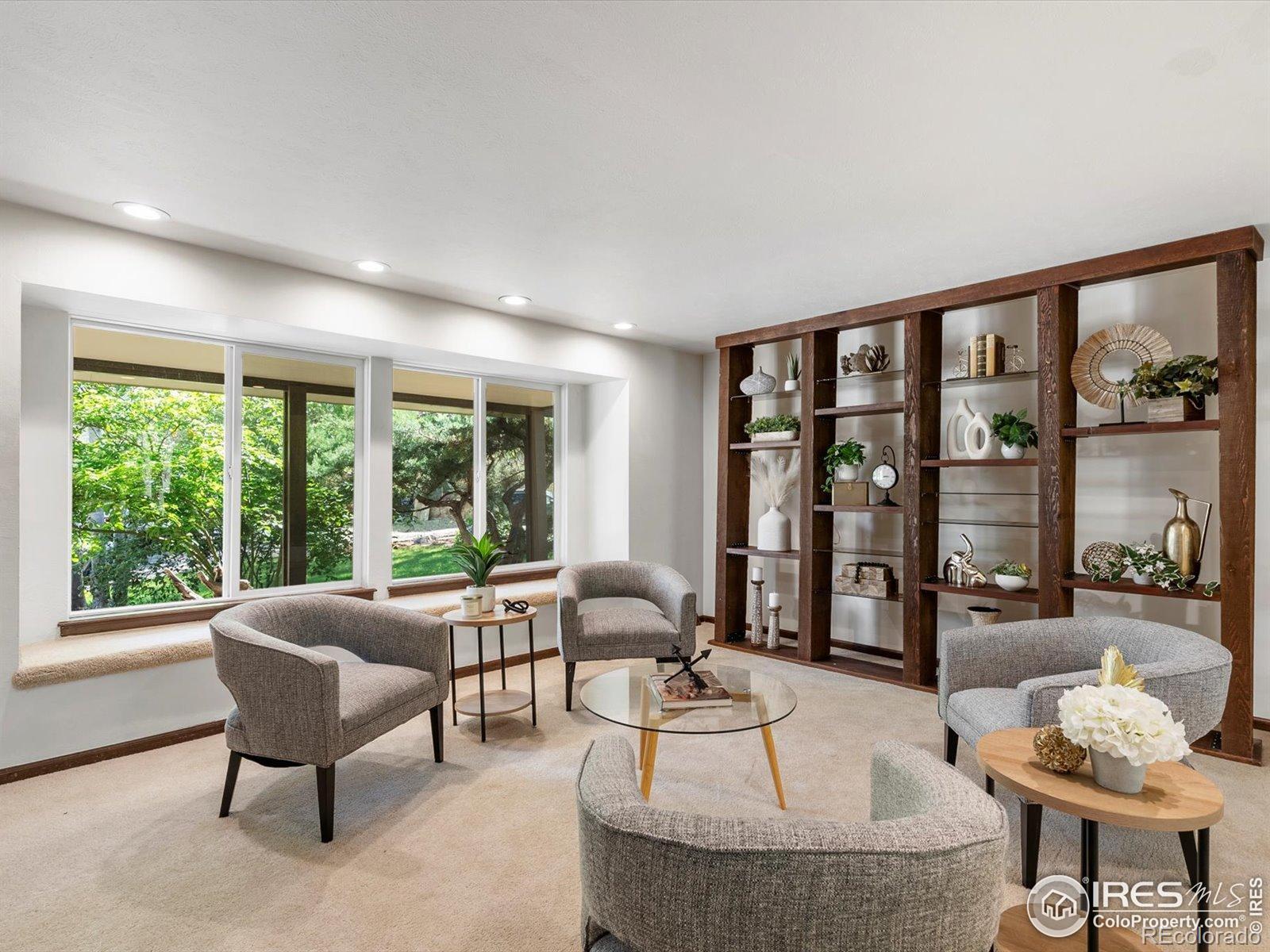 4311 Pali Way