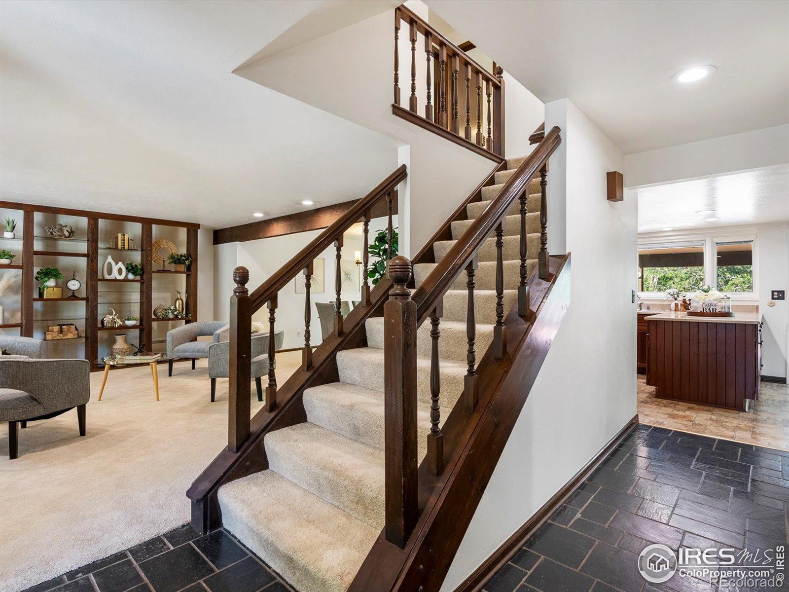 4311 Pali Way