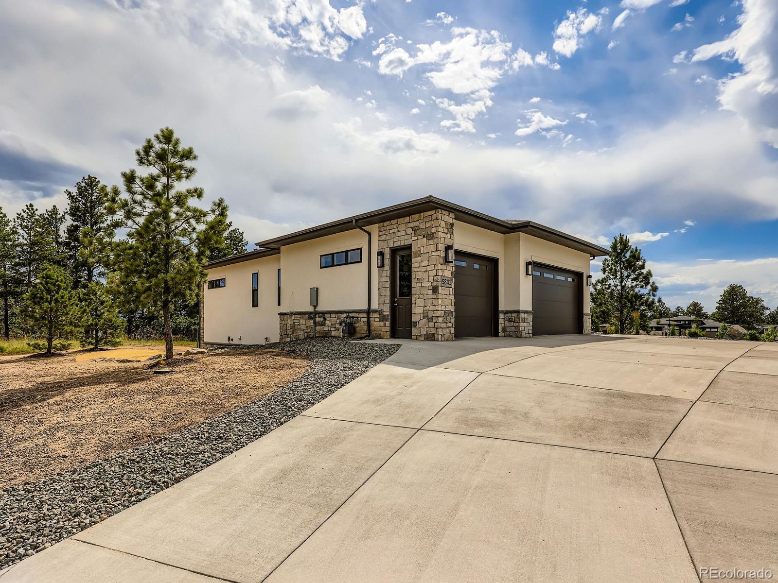 5841 Powell Road