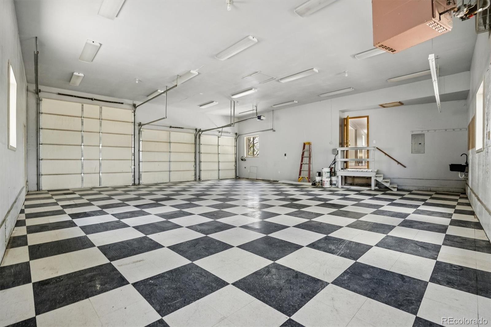 16064 Lomand Circle