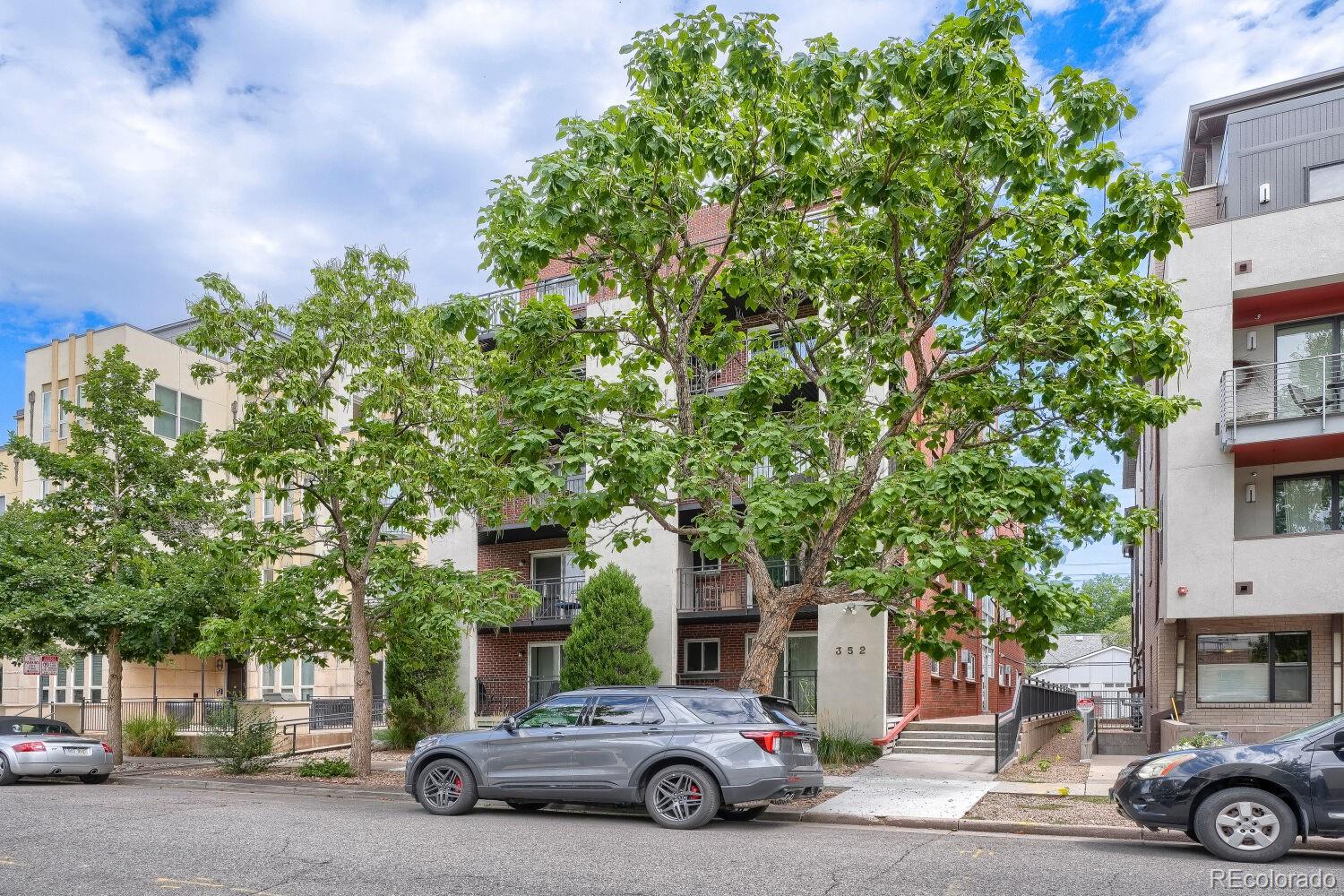 352 S Lafayette Street 402
