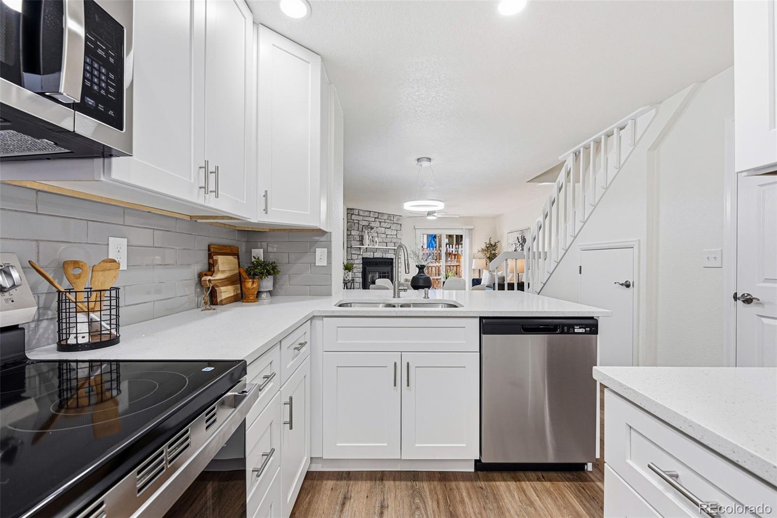 8174 S Fillmore Way, Centennial, CO, 80122 3 8174 S Fillmore Way