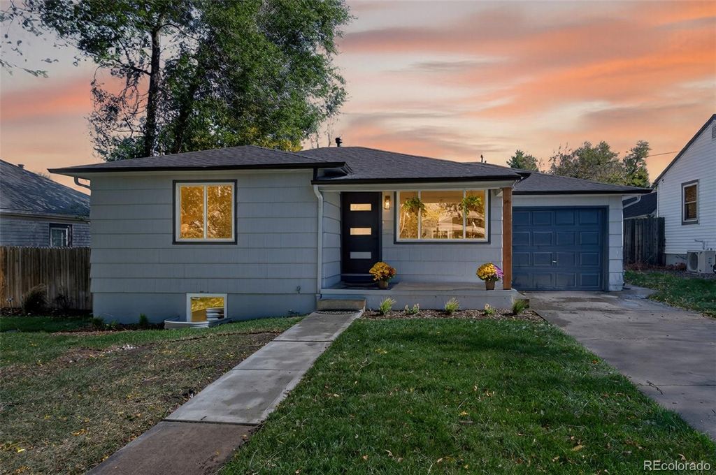 Photo of 1856 S Steele Street, Denver, CO 80210 (MLS # 1564449)