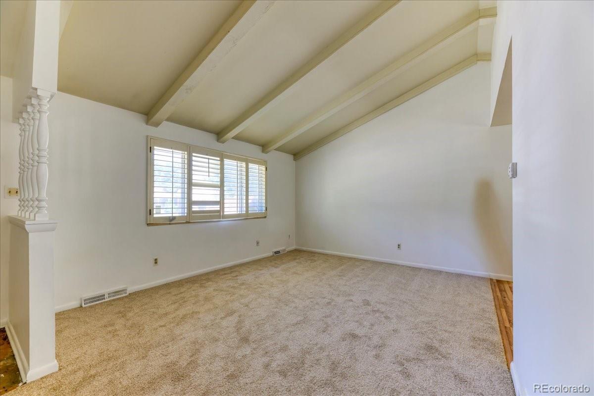 6616 S Apache Drive