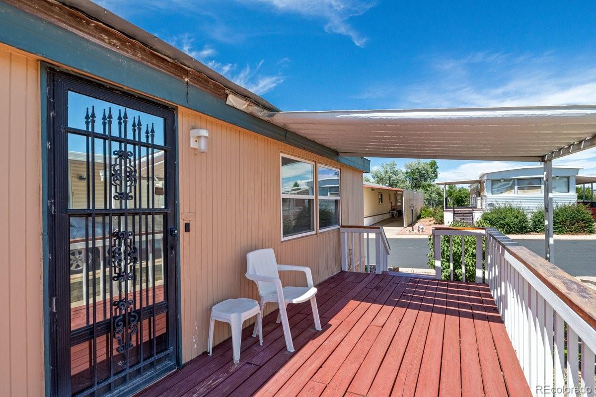 205 N Murray Boulevard