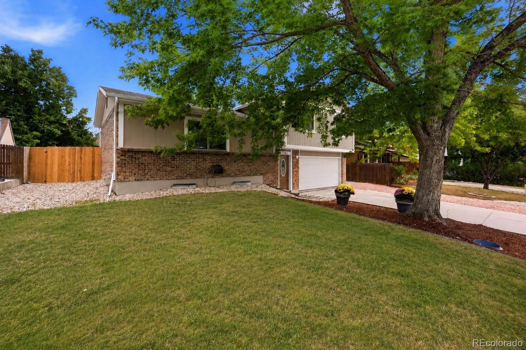 Photo of 7724 S Hoyt Street, Littleton, CO 80128 (MLS # 7135577)