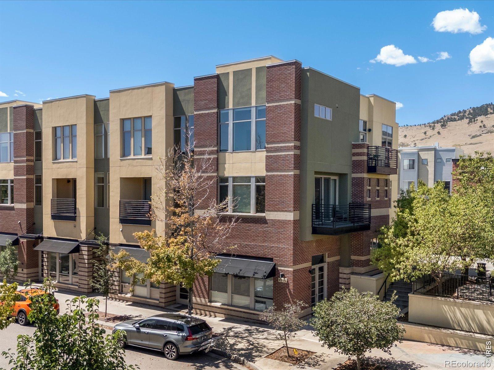 4555 13th Street E