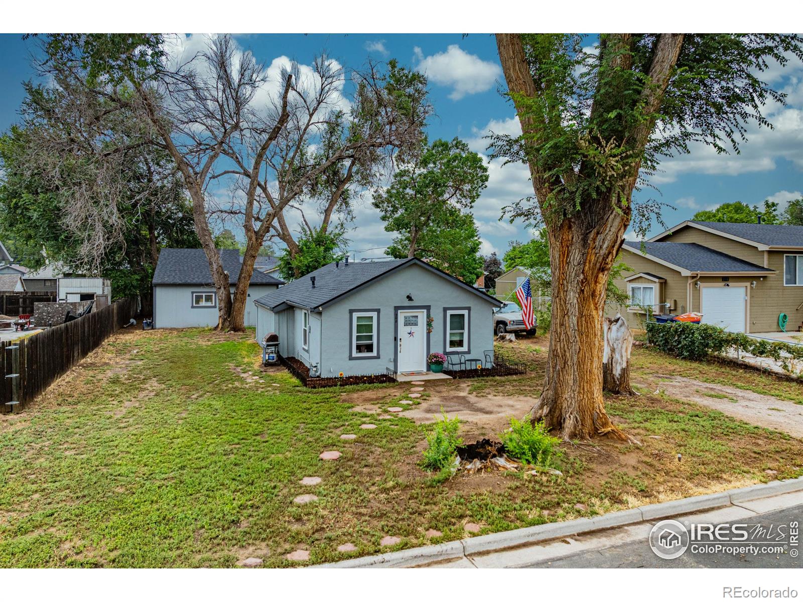 208 S Frances Avenue, Milliken, CO, 80543 1 208 S Frances Avenue