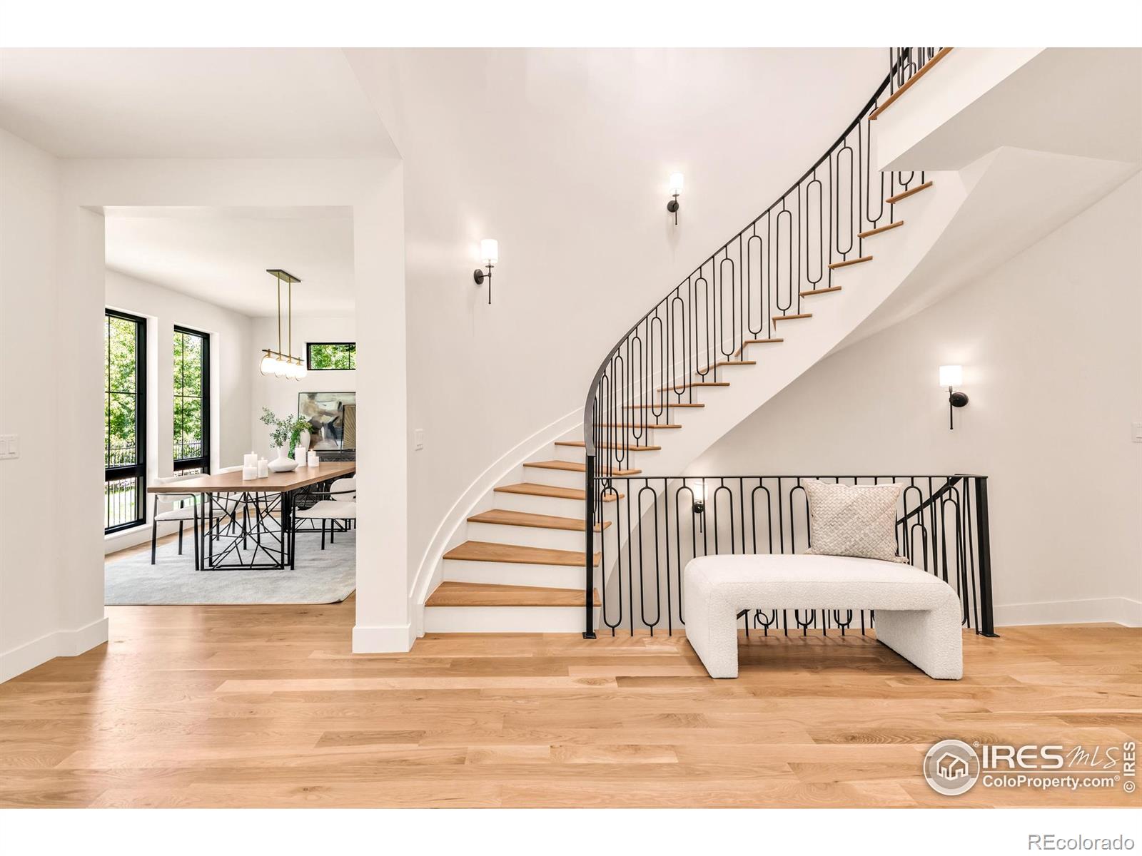 1476 S Josephine Street