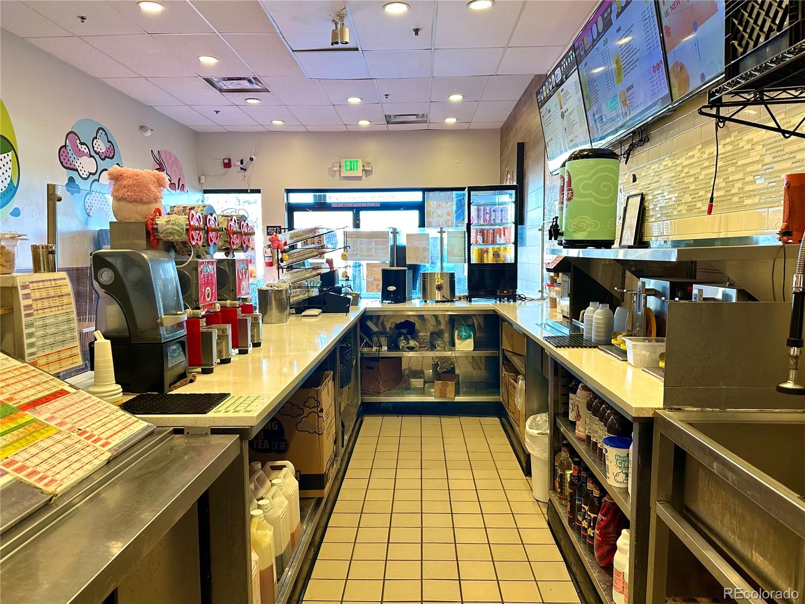 9559 S University Boulevard 107