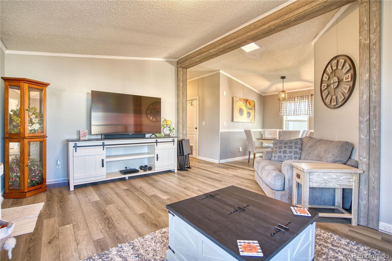 4704 Timberline Avenue