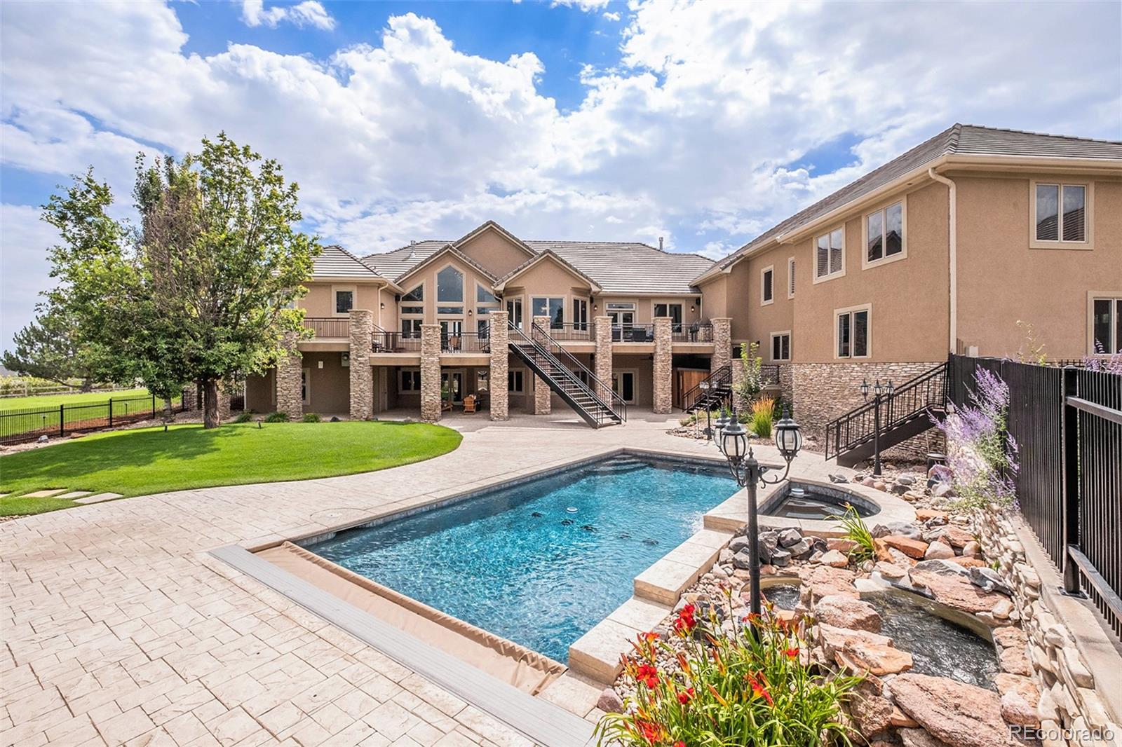 1496 Eagle Court