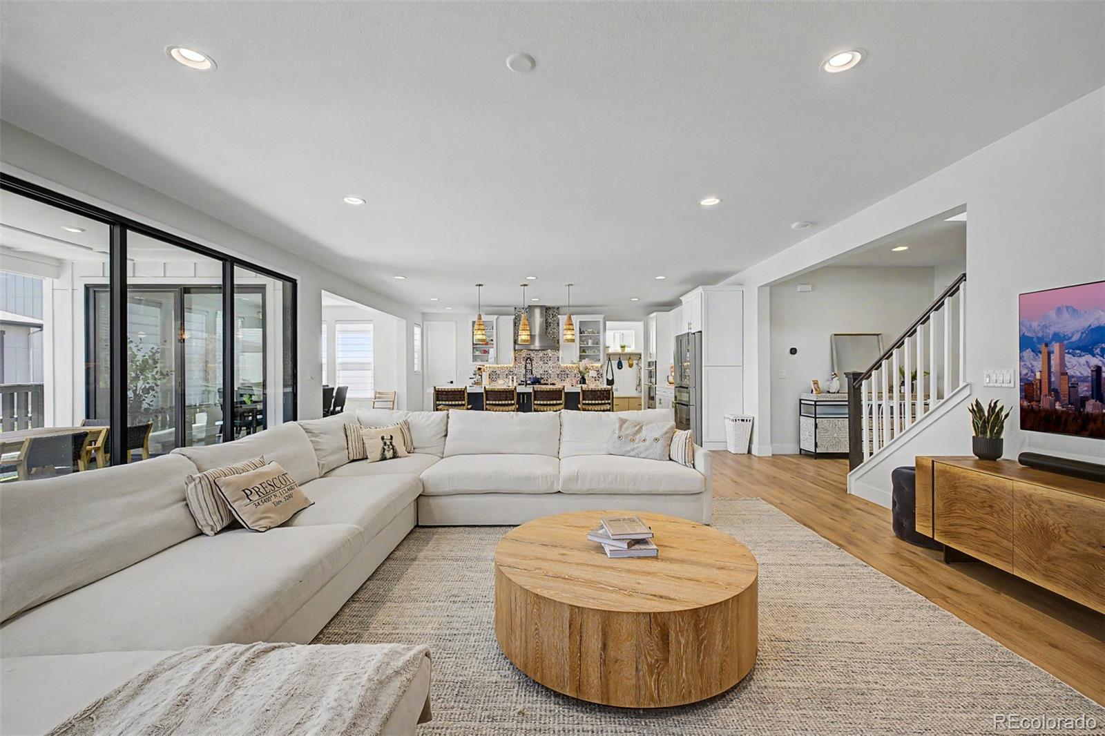 11172 Bright Sky Street