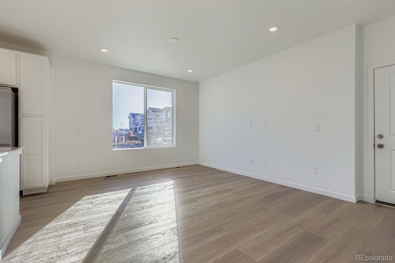 6778 E 149th Avenue 4