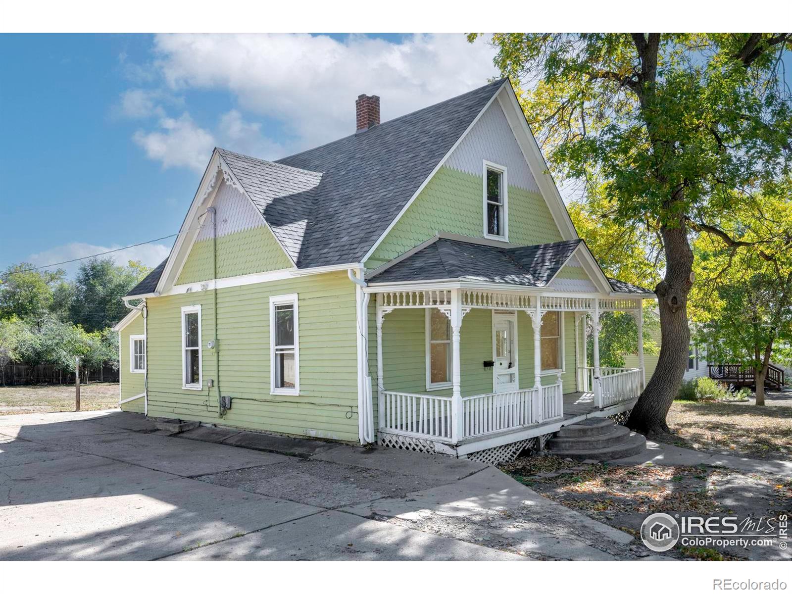 222 Bowen Street, Longmont, CO, 80501 1 222 Bowen Street