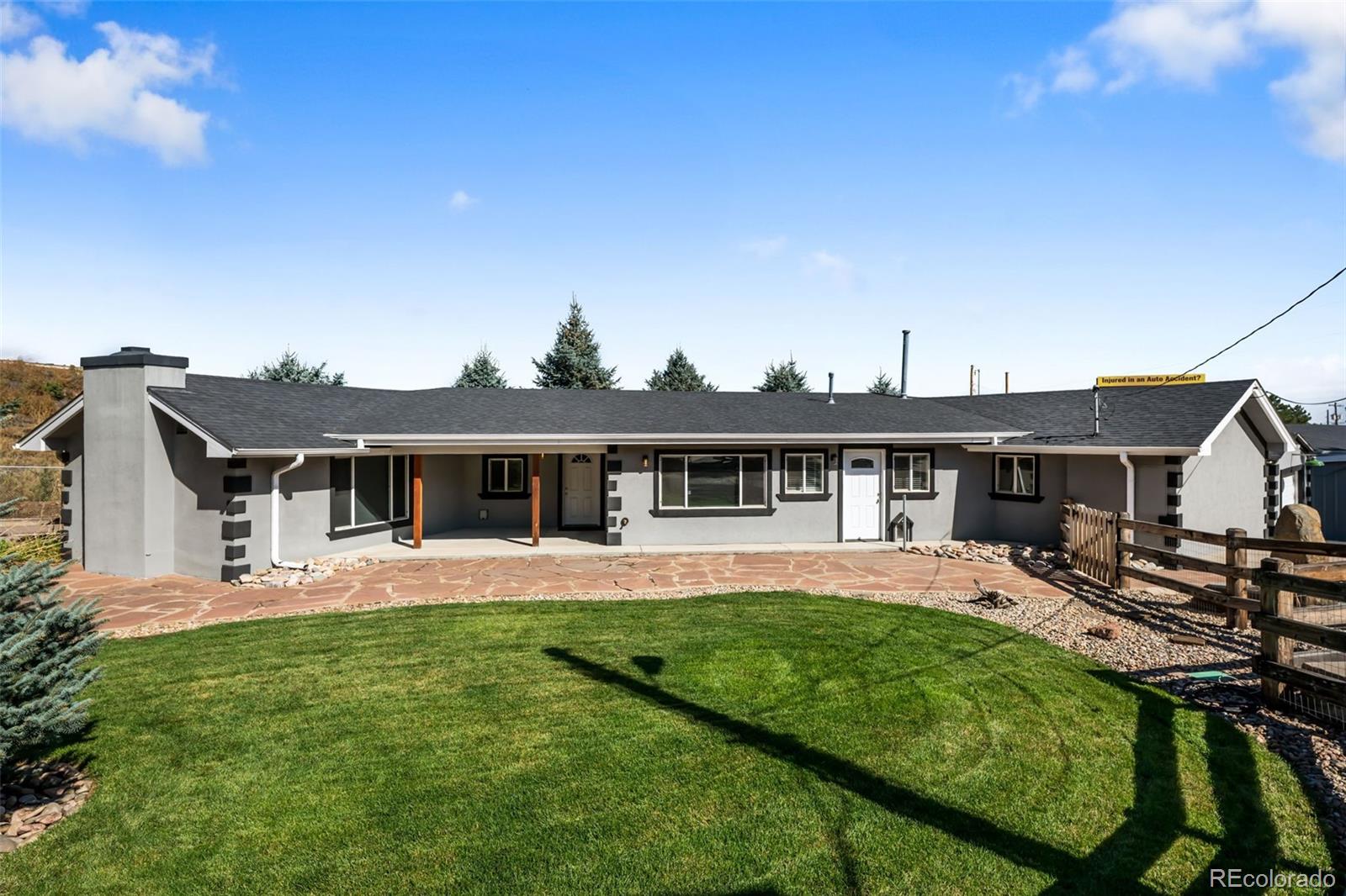 425 Pike Street