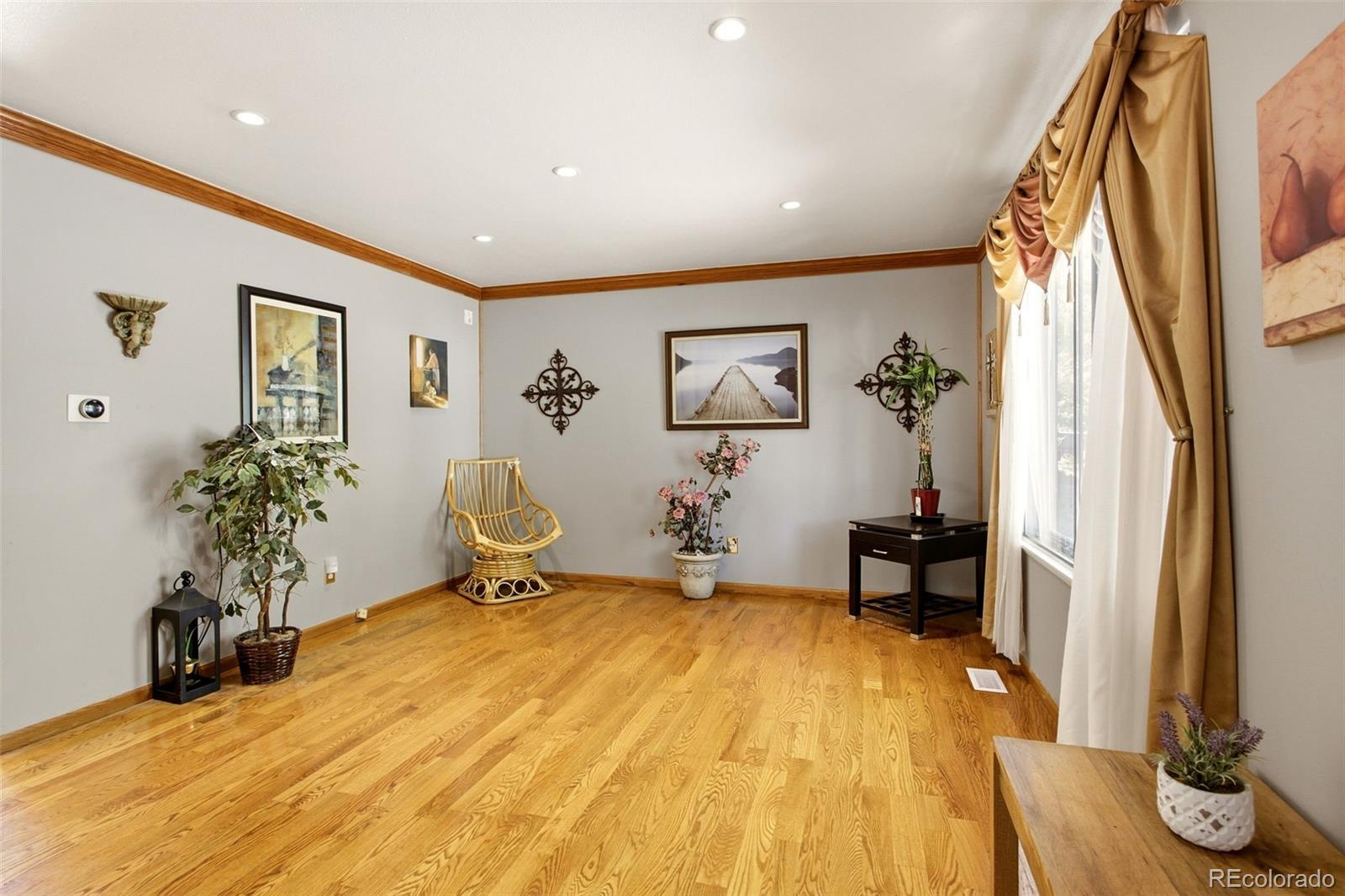 15018 E Columbia Drive