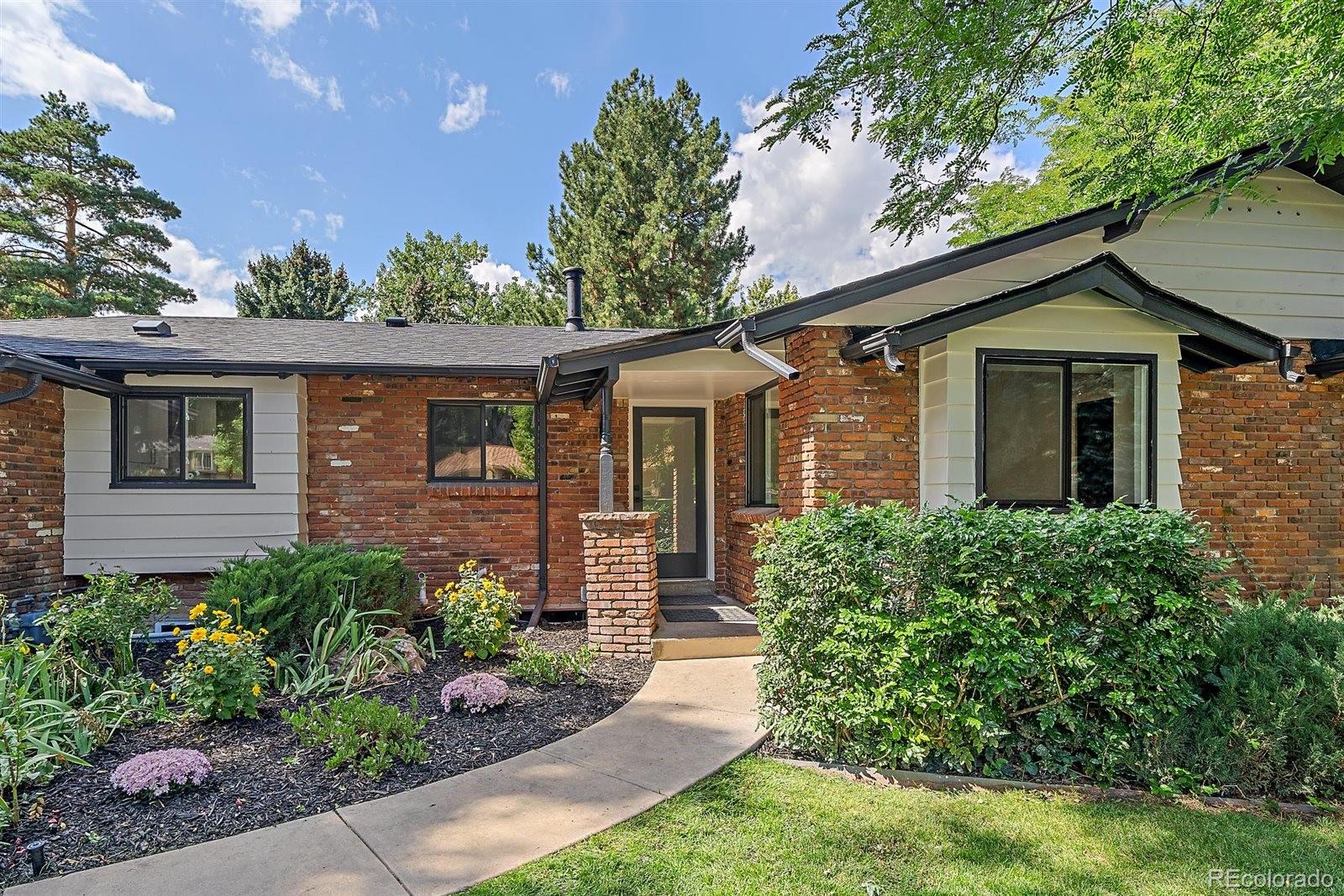 12075 W 18th Drive