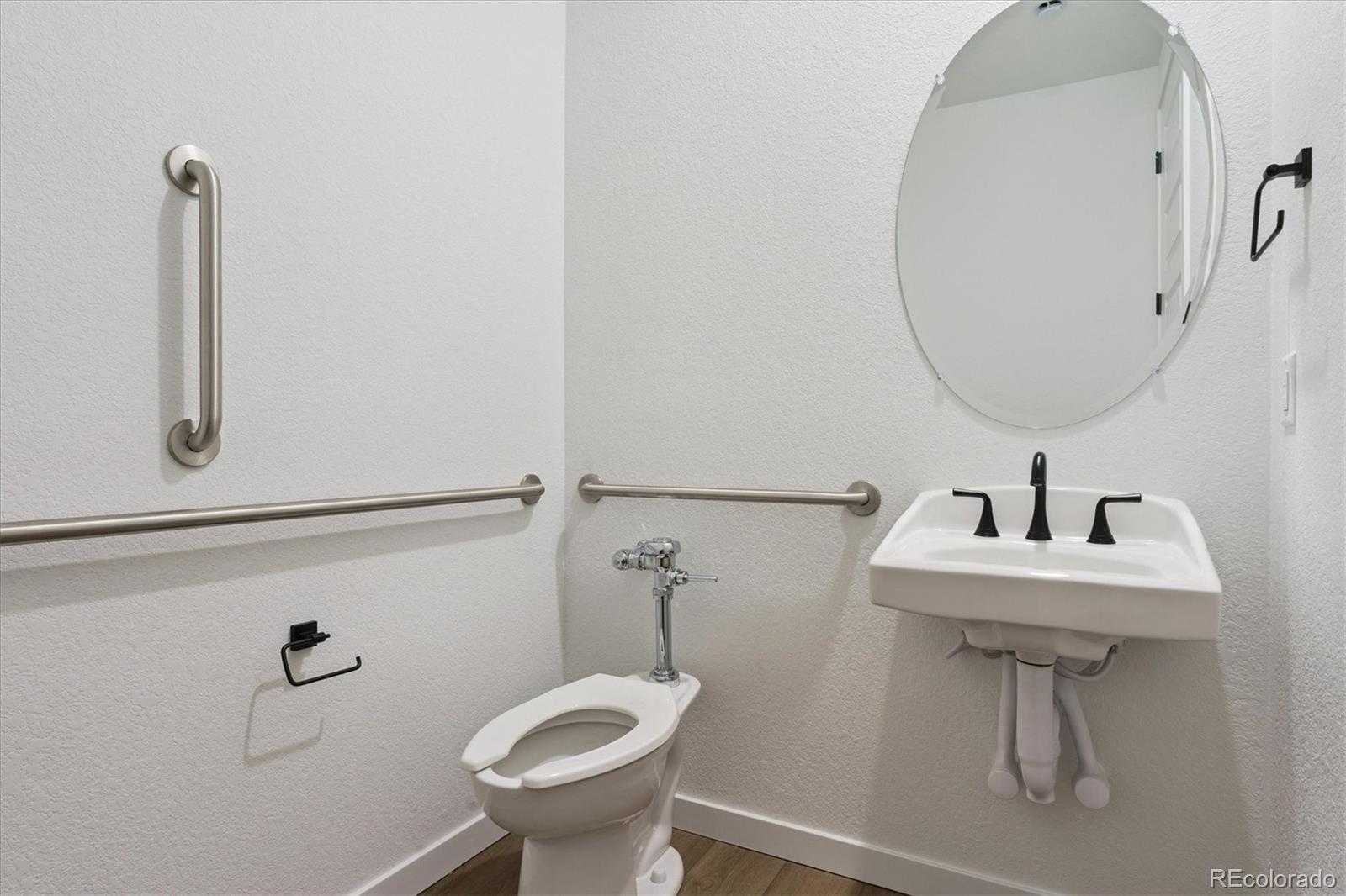 11478 E Briarwood Circle