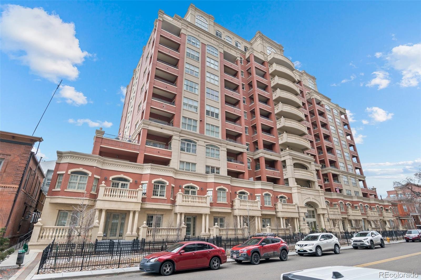 1950 N Logan Street 601