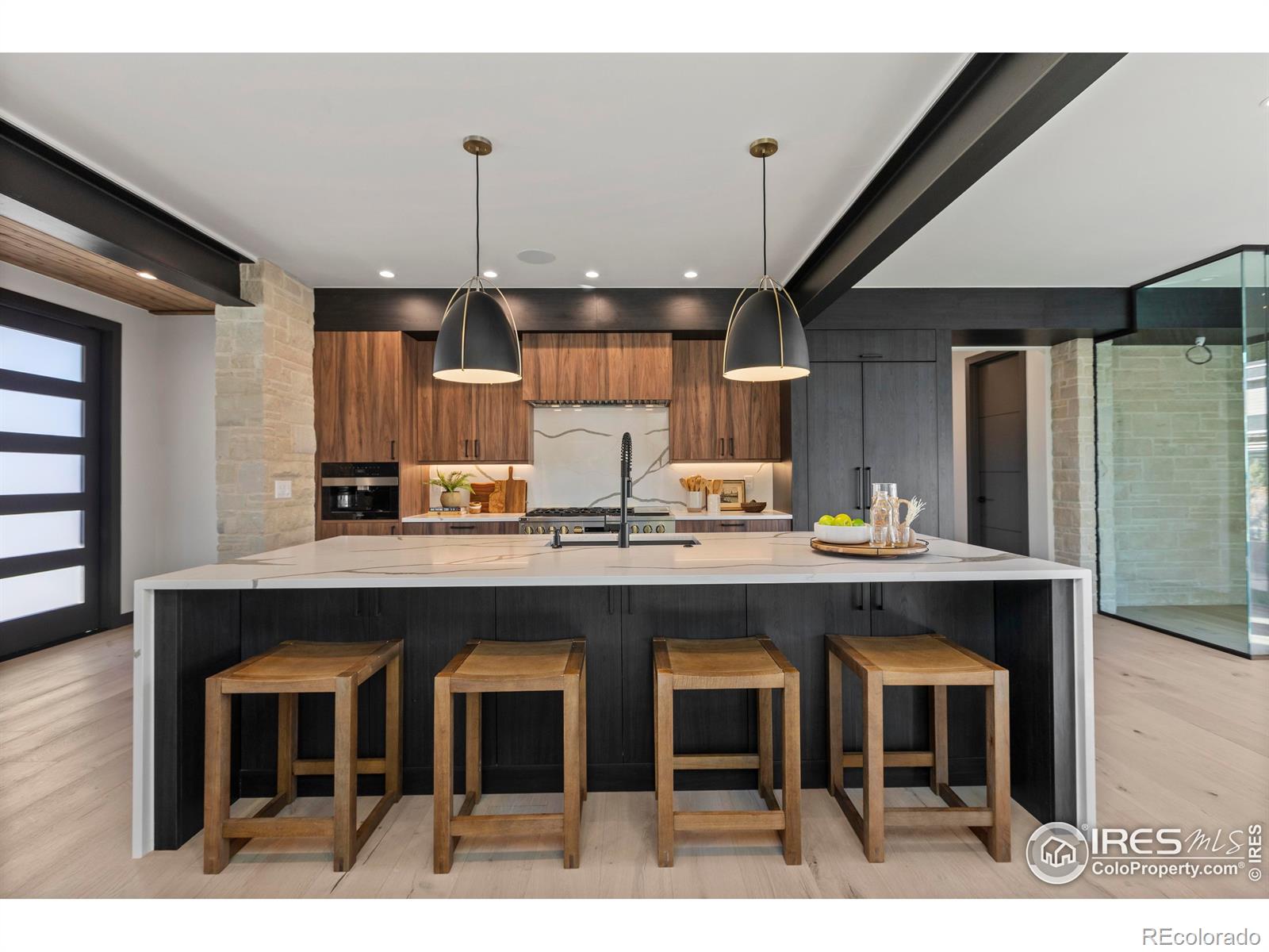 728 Peregoy Farms Way