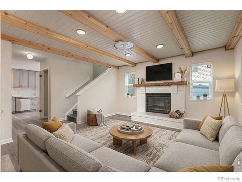 422 S Dover Avenue Lafayette CO 80026