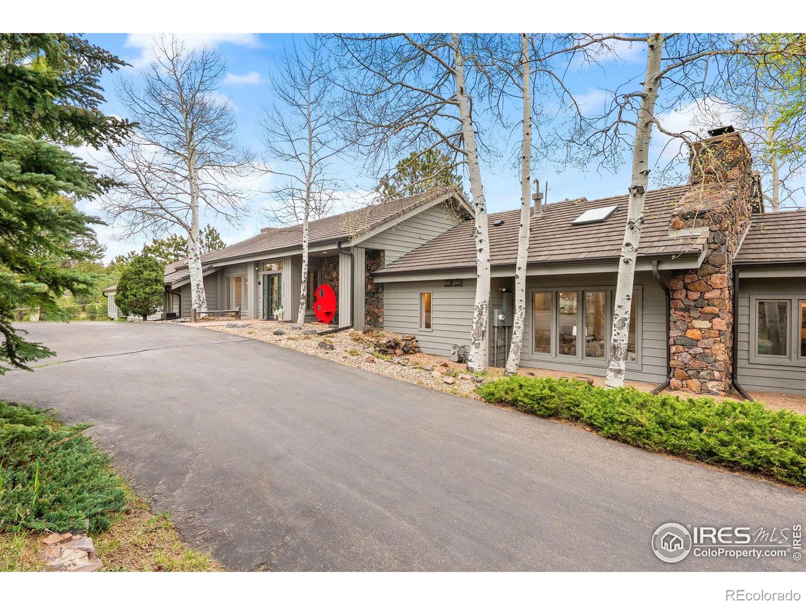 32399 Woodland Drive
