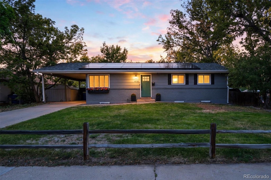 Photo of 4719 S Fox Street, Englewood, CO 80110 (MLS # 3408947)