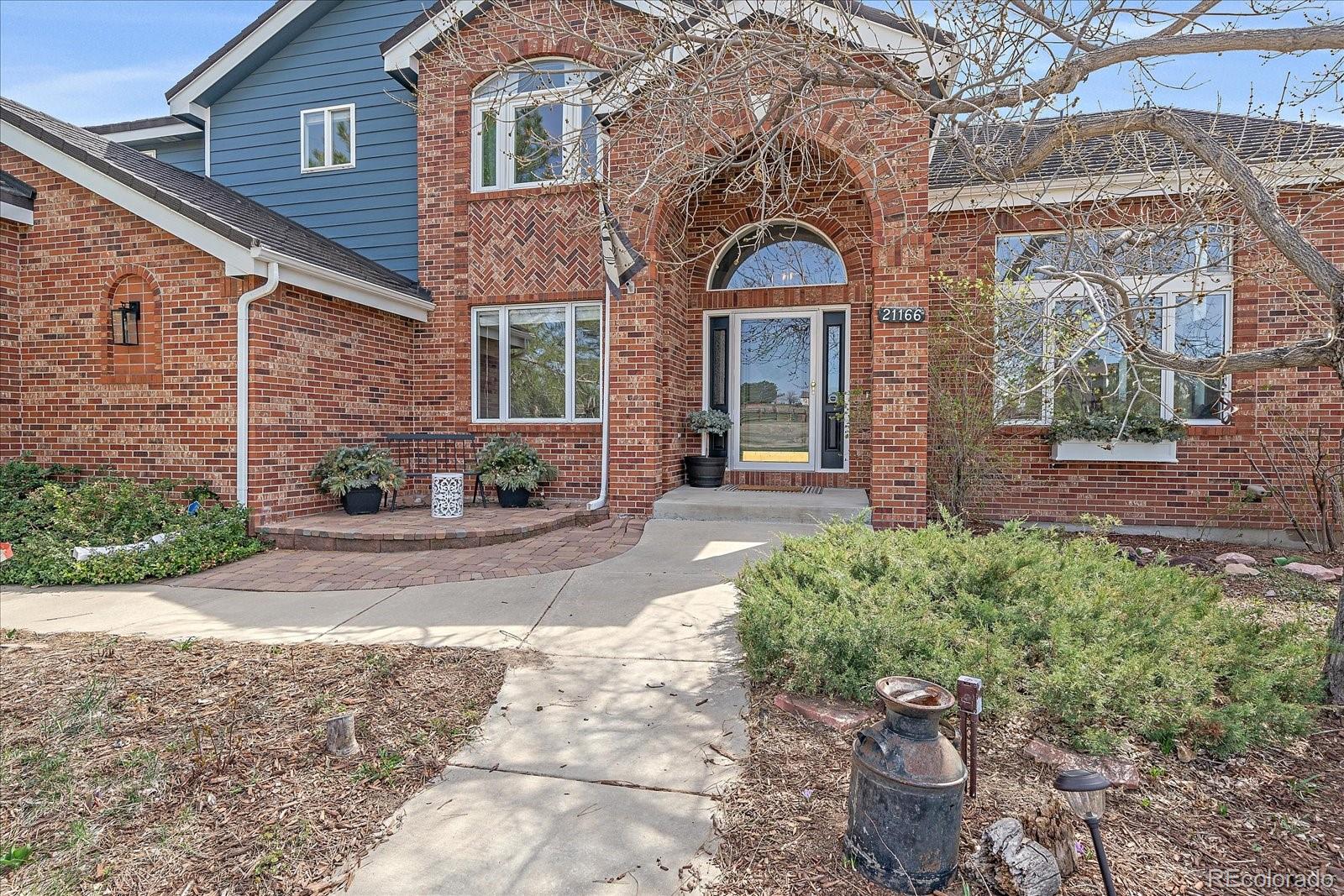 21166 E Euclid Drive, Centennial, CO, 80016 1 21166 E Euclid Drive
