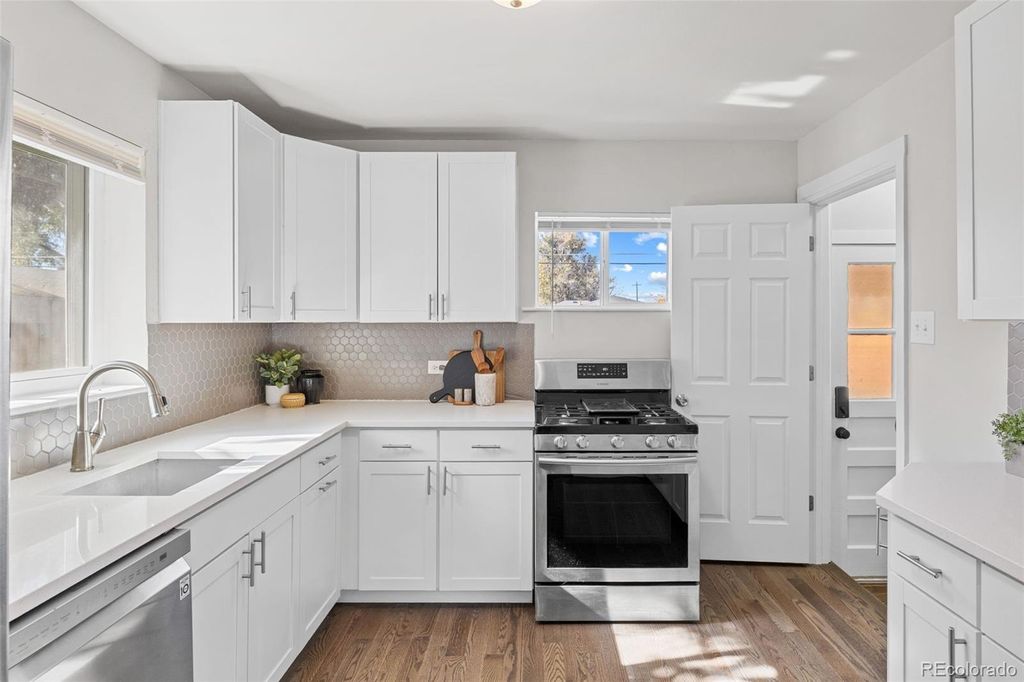 Photo of 3385 Olive Street, Denver, CO 80207 (MLS # 4603114)