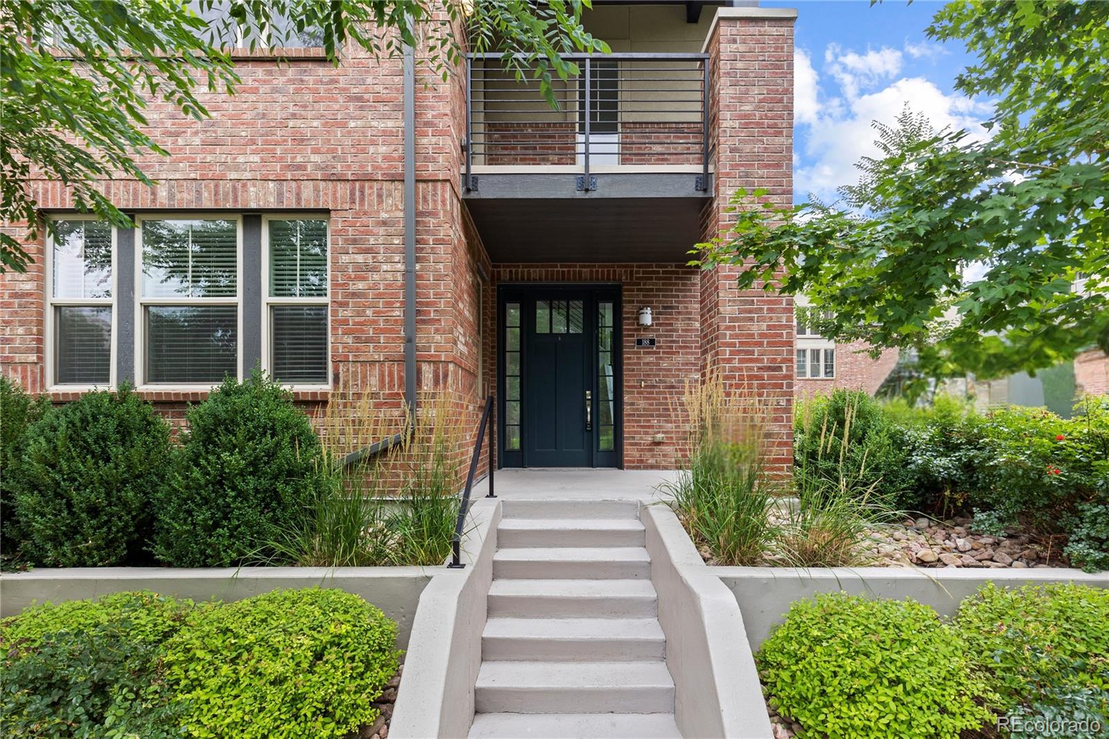 188 S Locust Street