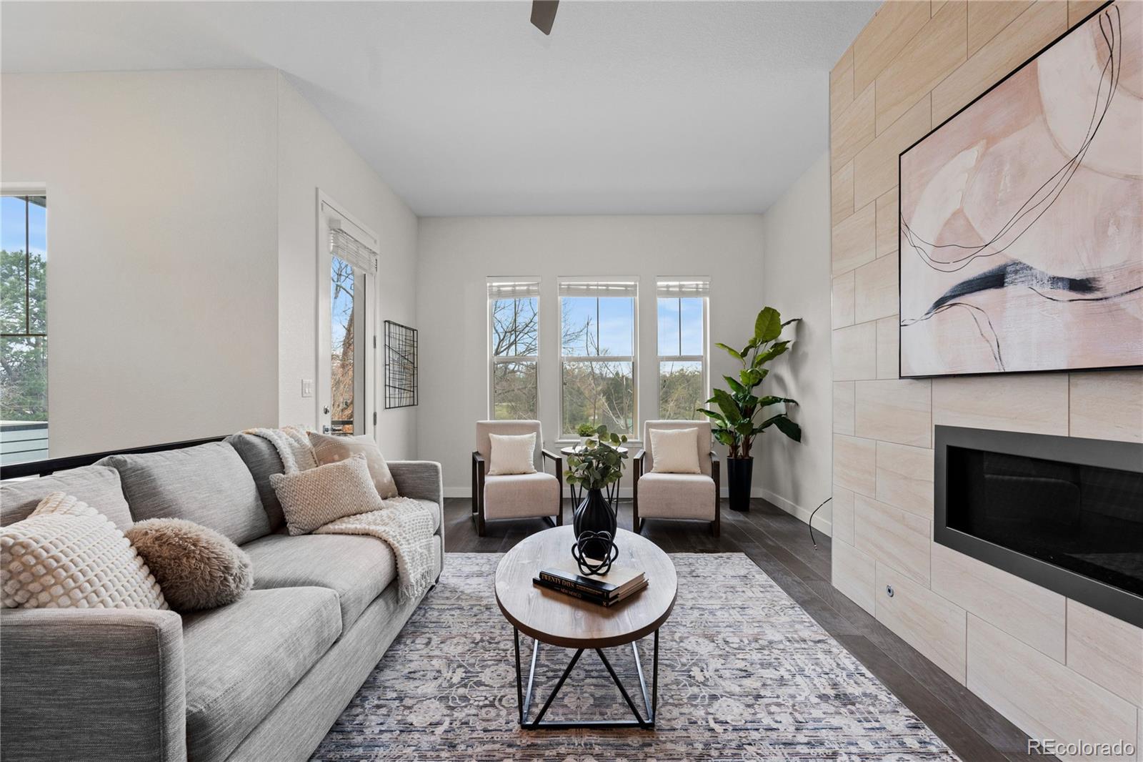 188 S Locust Street