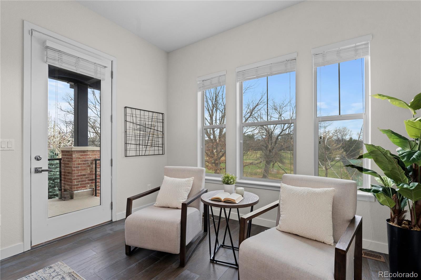 188 S Locust Street