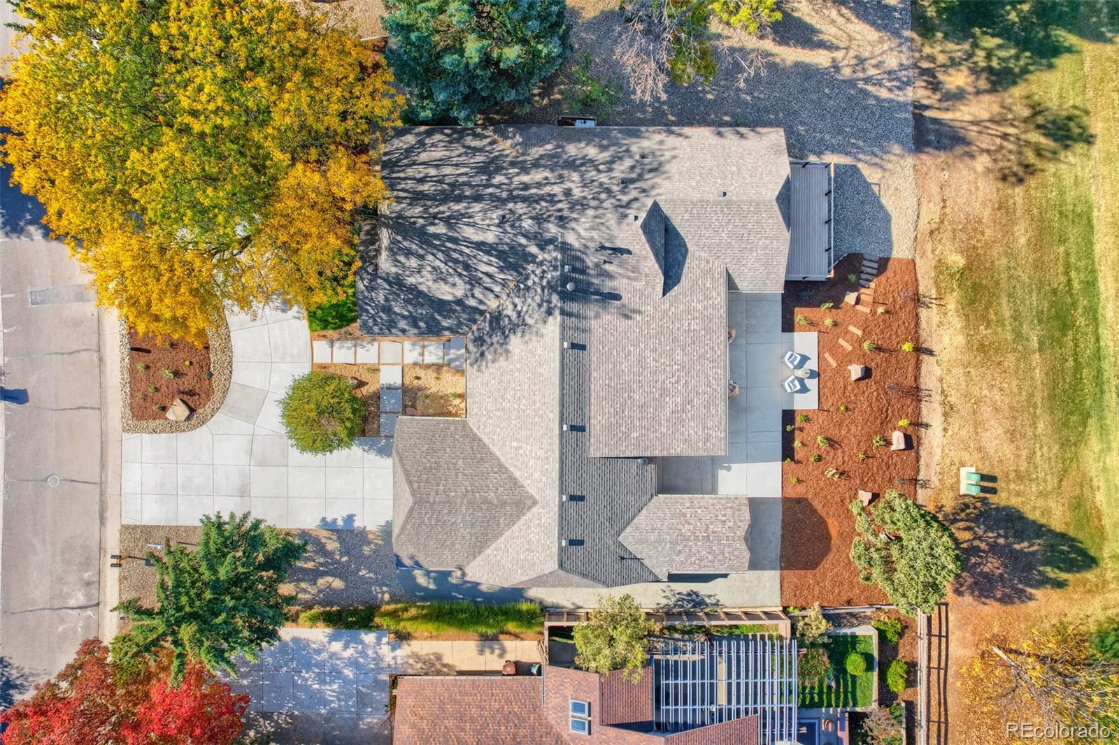 5273 Idylwild Trail